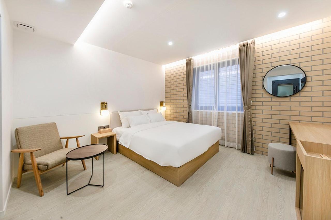 Hotel Yaja Gimhae Dış mekan fotoğraf