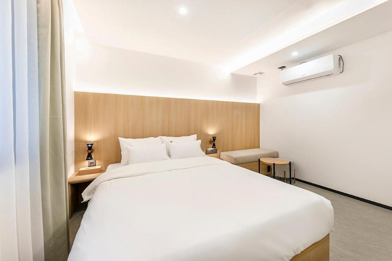 Hotel Yaja Gimhae Dış mekan fotoğraf