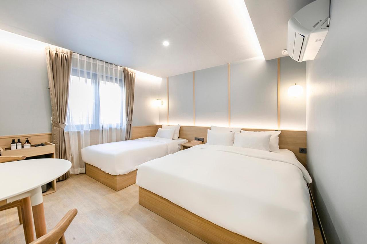 Hotel Yaja Gimhae Dış mekan fotoğraf