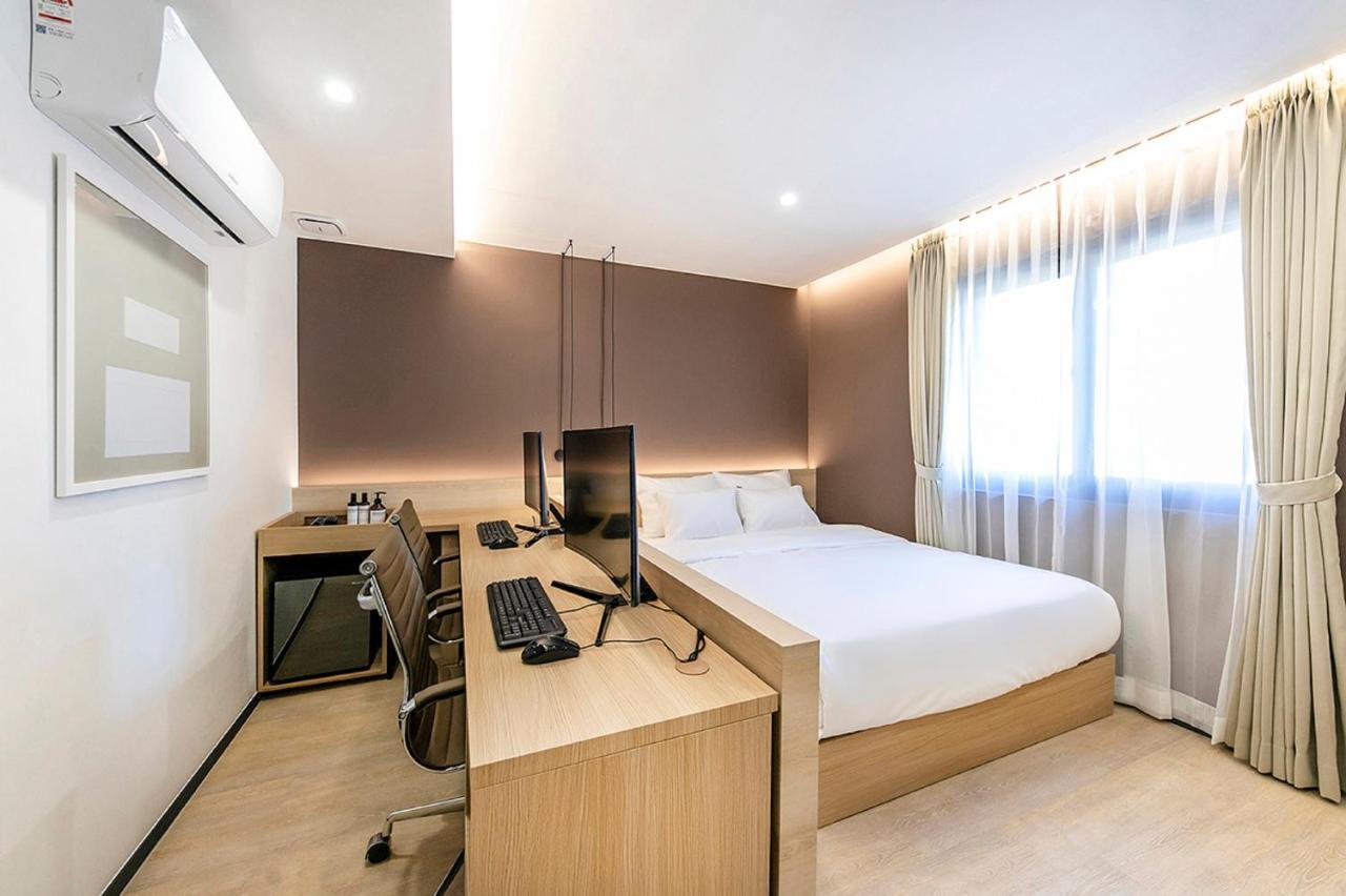 Hotel Yaja Gimhae Dış mekan fotoğraf