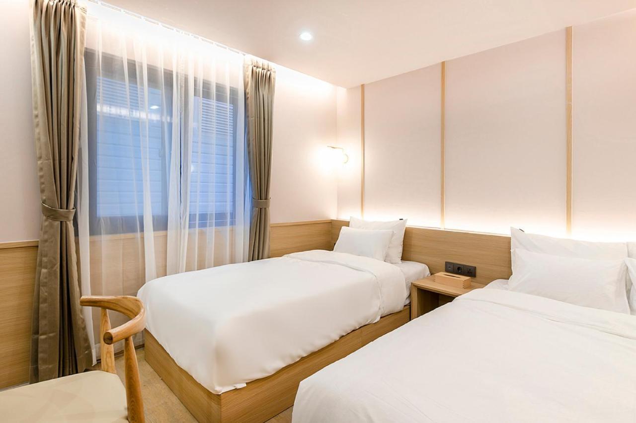 Hotel Yaja Gimhae Dış mekan fotoğraf