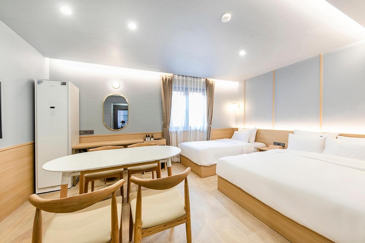 Hotel Yaja Gimhae Dış mekan fotoğraf