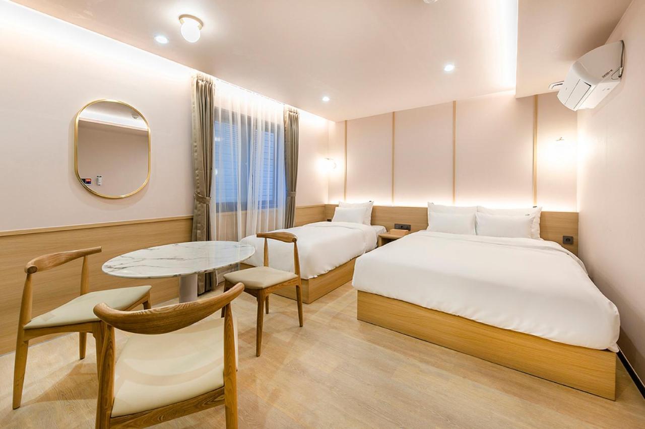 Hotel Yaja Gimhae Dış mekan fotoğraf